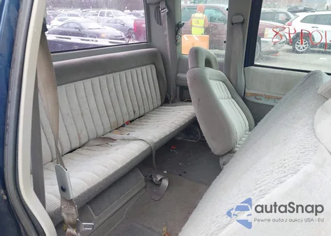 1994 Chevrolet Gmt-400 C1500 z USA, uszkodzony, nr VIN 2GCEC19K4R1138794